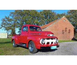 1952 | FORD F-1 STEPSIDE
