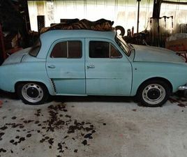 RENAULT DAUPHINE VOITURE DE CONNEXION 1959