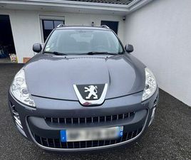 PEUGEOT 4007