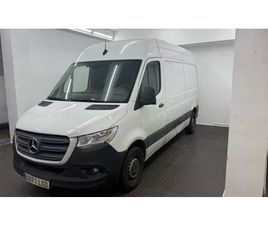 MERCEDES BENZ - SPRINTER 211 CDI