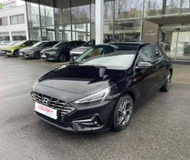 HYUNDAI I30 FASTBACK SMART 1.5 TGDI 118 KW MANUÁL · LOUDA AUTO