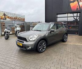 MINI COUNTRYMAN - 1.6 COOPER S CHILI *LEDER - PANORAMADAK - NAVI