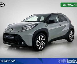 TOYOTA AYGO X 1.0 VVT-I S-CVT ENVY