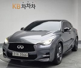 INFINITI Q30 INFINITI Q30