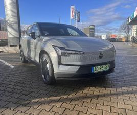 VOLVO EX30 TWIN MOTOR AWD ULTRA TESZTAUTÓ KIEMELT KEDVEZMÉNNYEL ÁFÁ-S