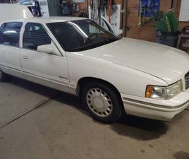 1998 CADDILAC DEVILLE IN GOOD CONDITION