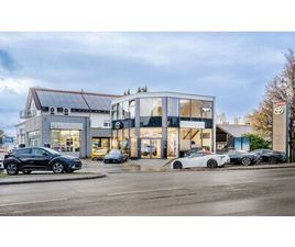 TOYOTA YARIS CROSS ELEGANT MONOTONE