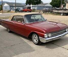 FORD GALAXIE CABRIOLET 1961 FORD GALAXIE DUAL EXHAUST, CUSTOM WHEELS, AUTO TOP, CHROME VC, SKIRTS