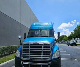 FREIGHTLINER 2013 CASCADIA - FOR SALE