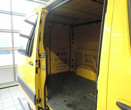 MERCEDES SPRINTER 215CDI KOMPAKT AHK/LED/KLIMA/DAB/MBUX