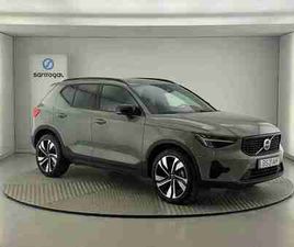 VOLVO XC40 B3 XC40 2.0 B3 PLUS DARK