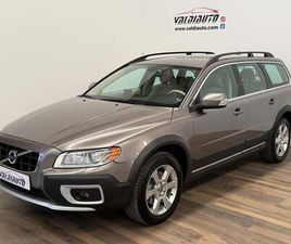 VOLVO XC70 2.4 D5 AWD SUMMUM AUTO
