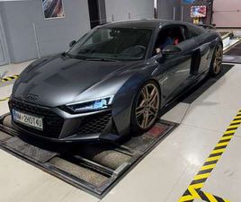 V10 PERFORMANCE 5.2 FSI QUATTRO S DECENNIUM