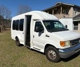 FORD E350 FORD E-350 SHUTTLE BUS