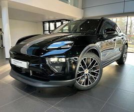 PORSCHE MACAN 4