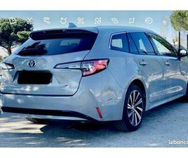 TOYOTA COROLLA TOURING SPORT