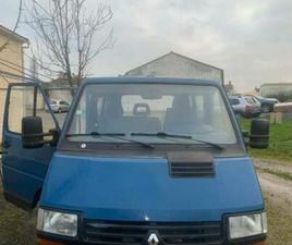 RENAULT TRAFIC VEND MINIBUS 9 PLACES