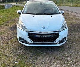PEUGEOT 208 1.2 PURETECH 110CV FÉLINE