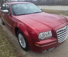 USED 2010 CHRYSLER 300 TOURING/SIGNATURE/EXECUTIVE SERIES