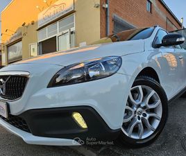 V40 2.0 D2 120CV CROSS COUNTRY*GEARTRONIC*BUSINESS*NAVI*PDC*EURO6*