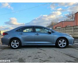 TOYOTA COROLLA 1.8 HYBRID TEAM DEUTSCHLAND