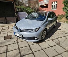 TOYOTA AURIS TOURING SPORTS TOYOTA AURIS TOURING SPORTS 1.8 HSD EXECUTIVE SKYVIEW (AUTOMATA)