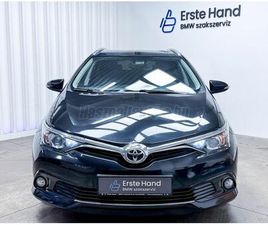 TOYOTA AURIS TOURING SPORTS 1.6 D-4D ACTIVE SZERVÍZKÖNYV. TEMPOMAT. KAMERA