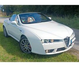 ALFA ROMEO SPIDER 939 QTRON-AUTOMATIK-SCHALTWIPPEN-XENON-LEDER...