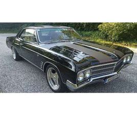 BUICK SKYLARK HARDTOP COUPE