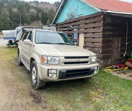 1999 INFINITI QX4