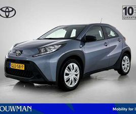 TOYOTA AYGO X 1.0 VVT-I S-CVT PLAY