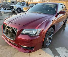 USED 2023 CHRYSLER 300 TOURING