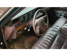 LINCOLN TOWN CAR 1988 LINCOLN TOWN CAR A VENDRE