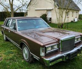 LINCOLN TOWN CAR - 1988
