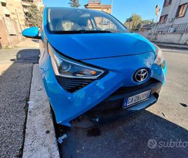 TOYOTA PORTE TOYOTA AYGO 2020