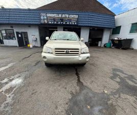 2002 TOYOTA HIGHLANDER LIMITED