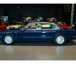 DAIMLER V8 LWB DAI00004 - 1997