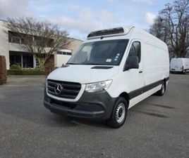 ② MERCEDES-BENZ SPRINTER 317 (NUMÉRO DE STOCK 13616) — CAMIONNETTES & UTILITAIRES — 2EMEMAIN