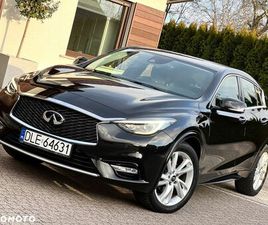 INFINITI Q30 1.6T PREMIUM CITY BLACK 7DCT