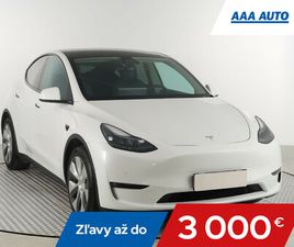 TESLA MODEL Y LONG RANGE AWD 75KWH, 4X4, AUTOMAT, SERV.KNIHA