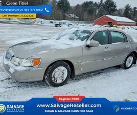LINCOLN TOWN CAR 2001 LINCOLN TOWN CAR SIGNATURE