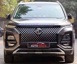 MG HECTOR PLUS