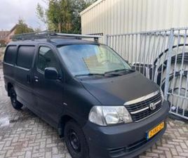 TOYOTA HIACE TOYOTA HIACE 2.5 D-4D 95 | 2011 | KENTEKEN 2-VKL-9 | BTWAUTO — BESTELAUTO'S — MARKTPLAATS