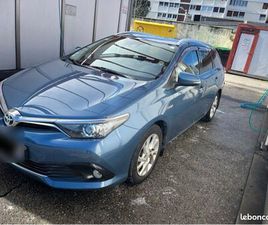 TOYOTA AURIS TOURING SPORTS TOYOTA AURIS HYBRIDE