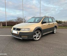FIAT STILO UPROAD MULTIWAGON CROSS 1.9 JTD BREAK 115CH - PHARES AUTO - JANTES ALU - CAPTEUR DE PLUIE - REGULATEUR DE VITESSE - RADIO CD / MP3 - VITRES ELECTRIQU