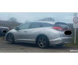 CIVIC 9 TOURER PHASE DEUX PREMIÈRE MAIN 1,8 I-VTEC 142CV ENTIÈREMENT ENTRETENU CHEZ HONDA CARNET D’ENTRETIEN ENTIÈREMENT TAMPONNÉS FINITION LIFESTYLE POSSIBILIT