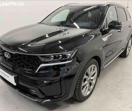 KIA SORENTO KIA SORENTO 2,2 CRDI TOP 4X4 AT PANO BOSE