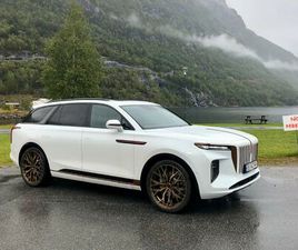 HONGQI E-HS9 EXCLUSIVE, OPPGRADERT LYDANLEGG, HENGERFESTE ++