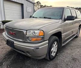 GMC YUKON DENALI 01 GMC YUKON DENALI 3RD ROW SEATS!