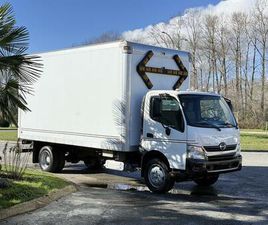 USED 2014 HINO 195 16-FOOT CUBE VAN WITH WHELEN TRAFFIC ADVISOR